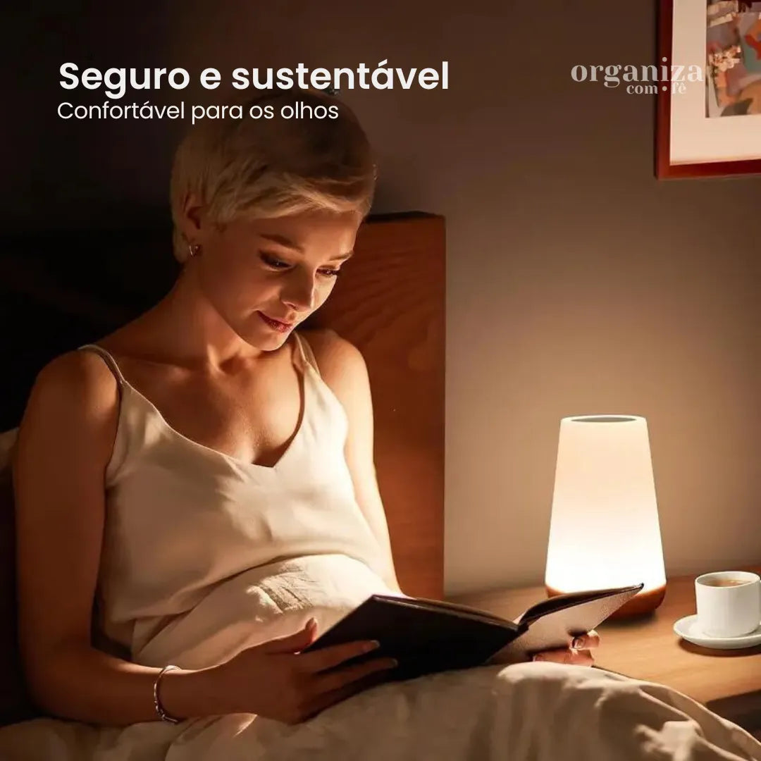 Luminária de Mesa LED Touch com Controle Remoto - OCF