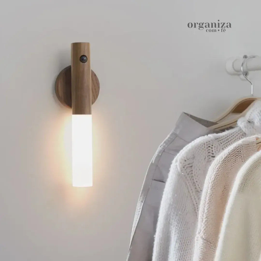 Luminária Magnética Inteligente com 60% OFF - OCF